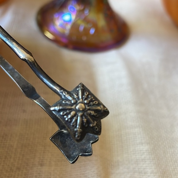 Antique Art Nouveau Calla Lilly pattern Sugar tongs silver plate - Picture 4 of 9